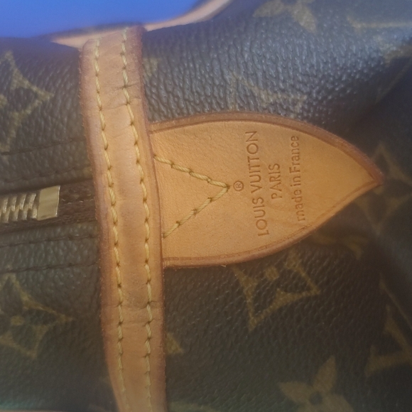 Authentic Louis Vitton Handbag - Picture 5 of 13